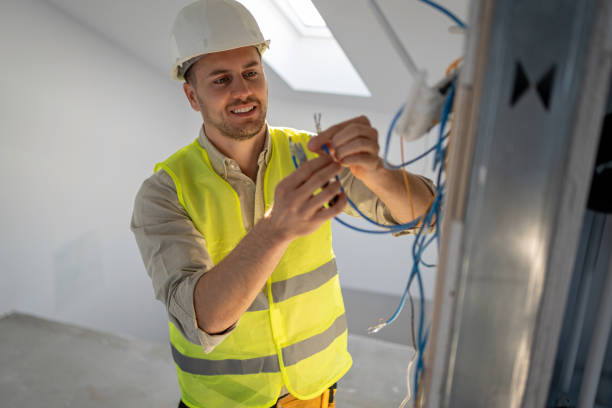 Best Local Electrician Companies  in Naples, FL